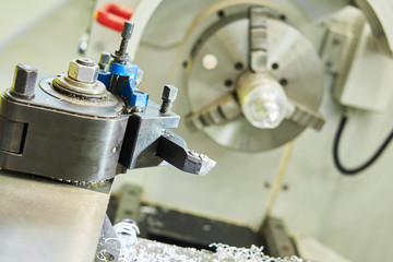 metal machining process on turning lathe
