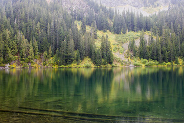 mountains and lakes in Seattle