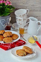 Traditional English Scones 