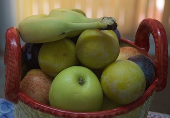 Bodegón plátanos y fruta