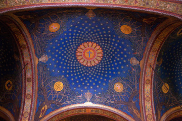 Fototapeta na wymiar cathedral ceilings