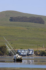 Fototapeta premium shipwreck in bodega bay