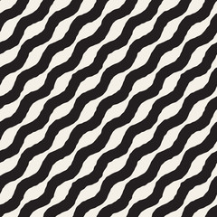 Vector Seamless Hand Drawn Wavy Diagonal Stripes Pattern