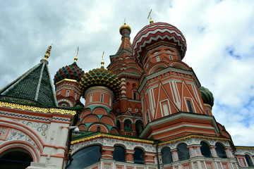Fototapeta na wymiar Kremlin against the sky