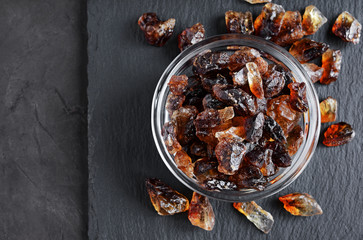 Caramelized sugar in glass bowl