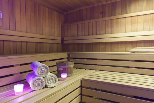 Bio-Sauna mit Farbwechsel