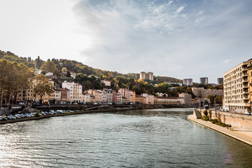 Promenade du défilé de la Saône à Lyon