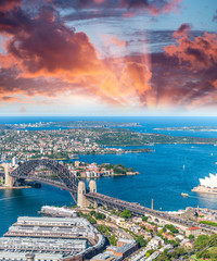 Fototapeta premium Sydney Harbour, NSW, Australia at dusk