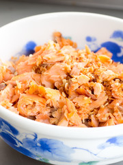 Japanese cuisine, salmon flakes
