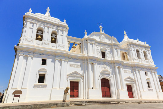 Leon, Nicaragua. Catedral de la Ascunción de María (Mary's Assumption Cathedral)