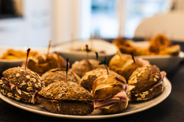 mini panini per aperitivo a buffet