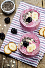 Blackberry oats banana smoothie
