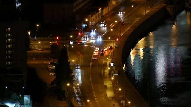 night crossroad near the Moscow River