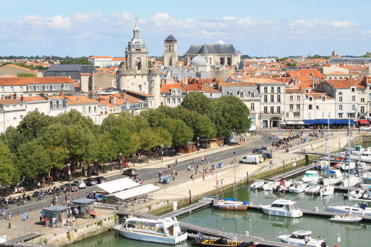 Vieux port et fortifications de La Rochelle, France