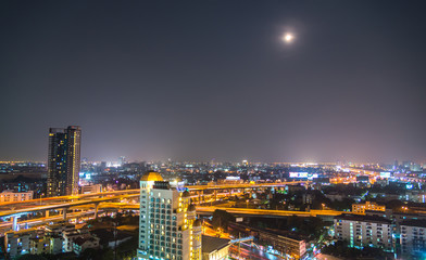 Fototapeta na wymiar a view over the big asian city of Bangkok , Thailand at nighttim