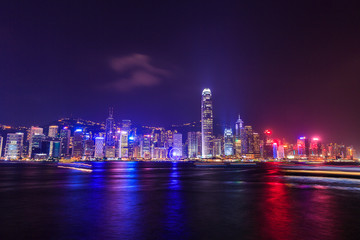 Fototapeta premium Hong Kong skyline at night