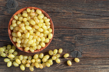 Grapes in bowl