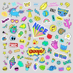 Papier Peint photo autocollant Pop Art Fashion quirky cartoon doodle patch badges with cute elements. Isolated vector. Set of stickers,pins,patches in cartoon comic style of 80s 90s. Hearts,speech bubbles,love, lips, hearts, eyes, stars.
