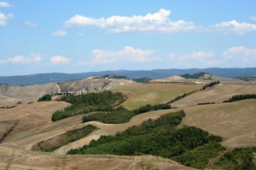 Landscape of Tuscan country in Val d'Orcia, Tuscany, Italy 