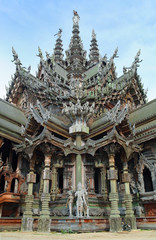 Naklejka premium Sanctuary Of Truth in Pattaya national landmark of Thailand
