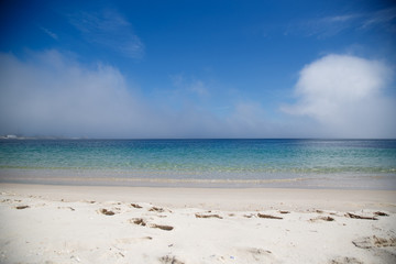 Fototapeta na wymiar Long sand beach, Atlantic Islands National Park, Spain 