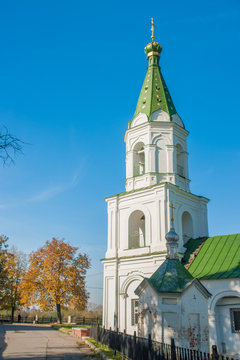 Ryazan Kremlin on autumn - ansamble of ortodox church