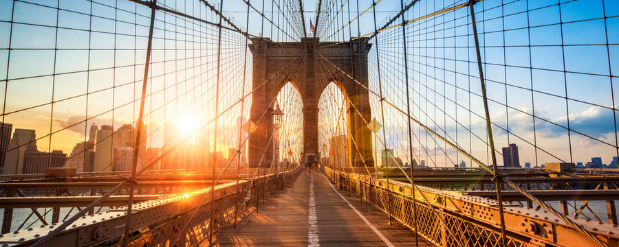 New York Brooklyn Bridge Panorama © eyetronic