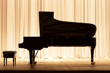 Piano © Arkady Chubykin