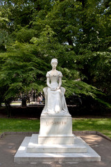 Obraz premium Statue of Empress Elisabeth or Sissi, Merano or Meran, South Tyrol, Italy