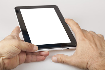 tablet ve kullanıcı elleri