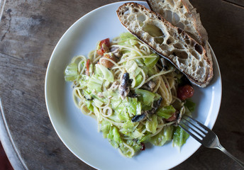 オイルソースパスタ