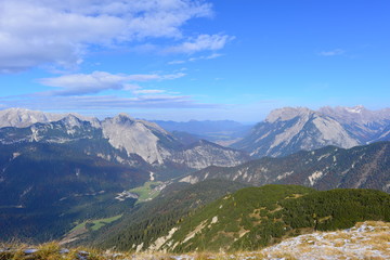 Fototapeta premium Seefelder Joch Tirol im Herbst