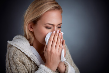 woman having flu
