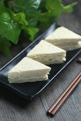 Frozen bean curd