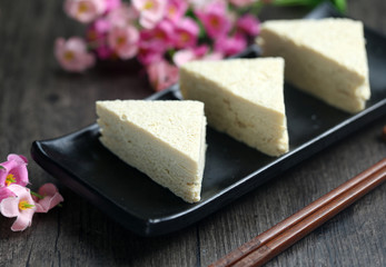Frozen bean curd