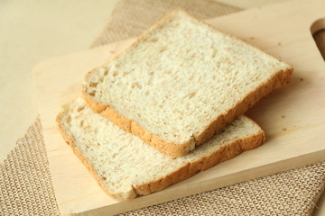 Fototapeta na wymiar Whole grain bread.