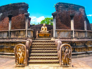 Buddha in Polonnaruwa temple - medieval capital of Ceylon,UNESCO © Solarisys