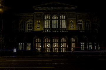 Fototapeta na wymiar Konzertsaal in der Bundesallee in Berlin bei Nacht