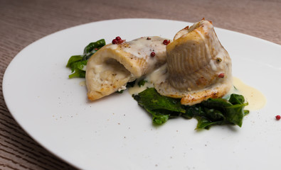 fish fillets in creamy sauce