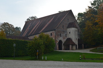 Fototapeta na wymiar Altes Kellereigebäude Burg Trausnitz