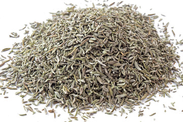 Thym herbes de provence, Thymus vulgaris feuilles séchées sur fond bland