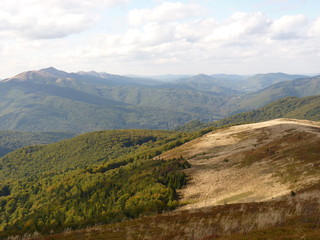 Obraz premium Piękny krajobraz górski. Bieszczady 
