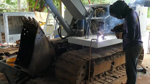 The welded steel12