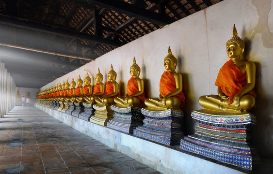 Buddha at Phutthaisawan Temple , Raw of Buddha Statues in Ayutthaya, Thailand.