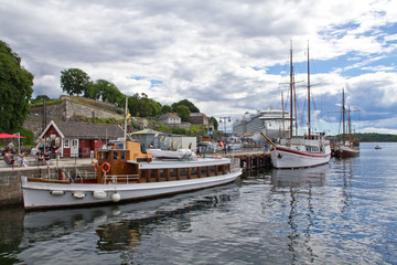 Fototapeta na wymiar Norwegen, Hafen