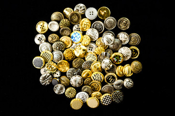 heap of retro buttons