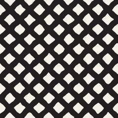 Vector Seamless Black and White Hand Drawn Rhombus Pattern