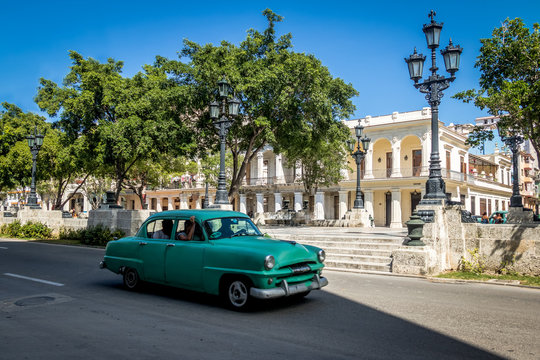 Vintage car near Paseo del Prado (Paseo de Marti) - Havana, Cuba