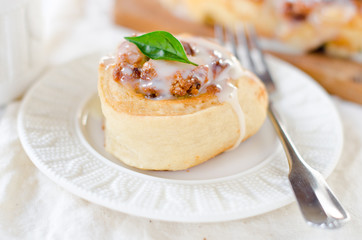 Cinnabon with cottage cheese, raisins and cinnamon in the glaze