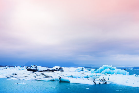 Jokulsarlon glacial lagoon, Iceland